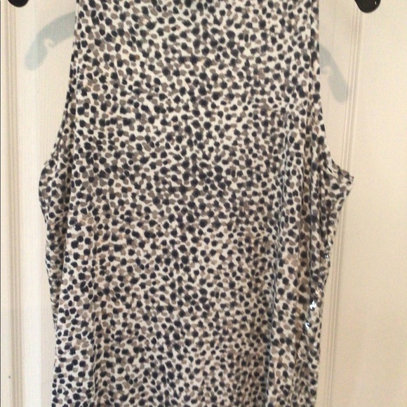 Ann Taylor printed tank w/ clear sequins on front - Picture 3 of 9